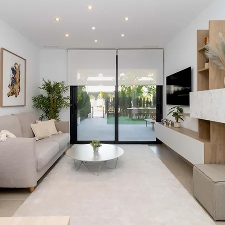 Flamenca Village Apartment